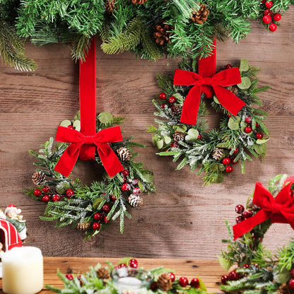 Cozy Christmas Charm: Adorn Your Home with Wreath Ornaments